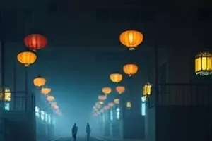 环幕影厅的三面银幕夹角，观众席位于中央
